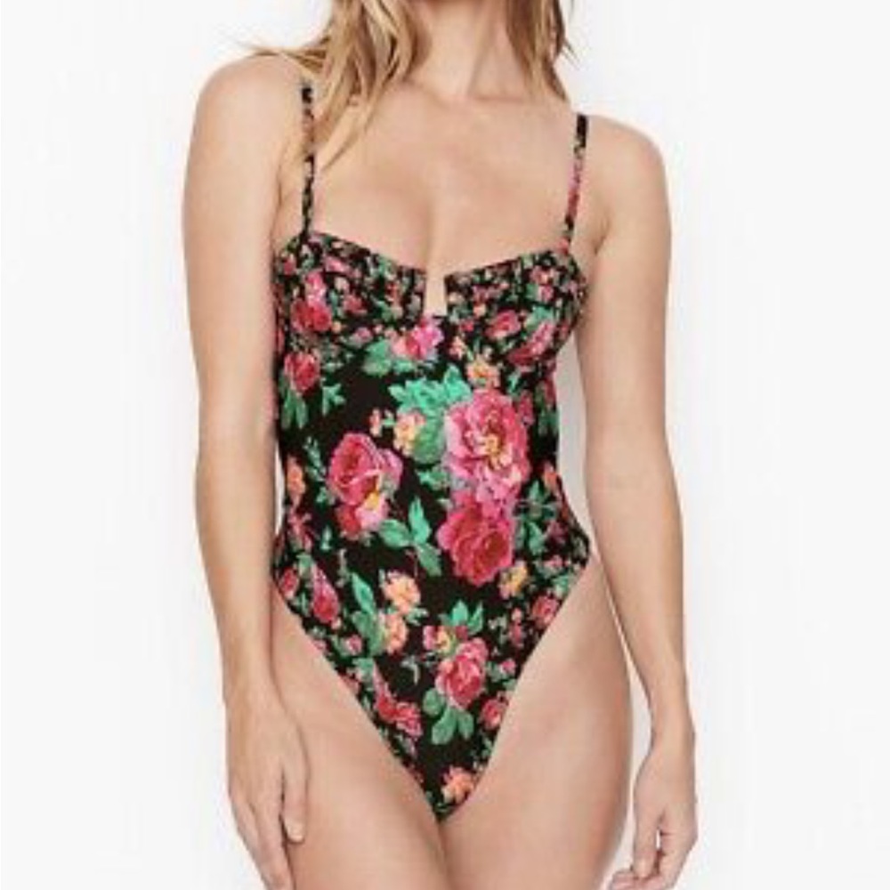 NWOT For Love & Lemons floral Rosewater one piece swimsuit size Medium